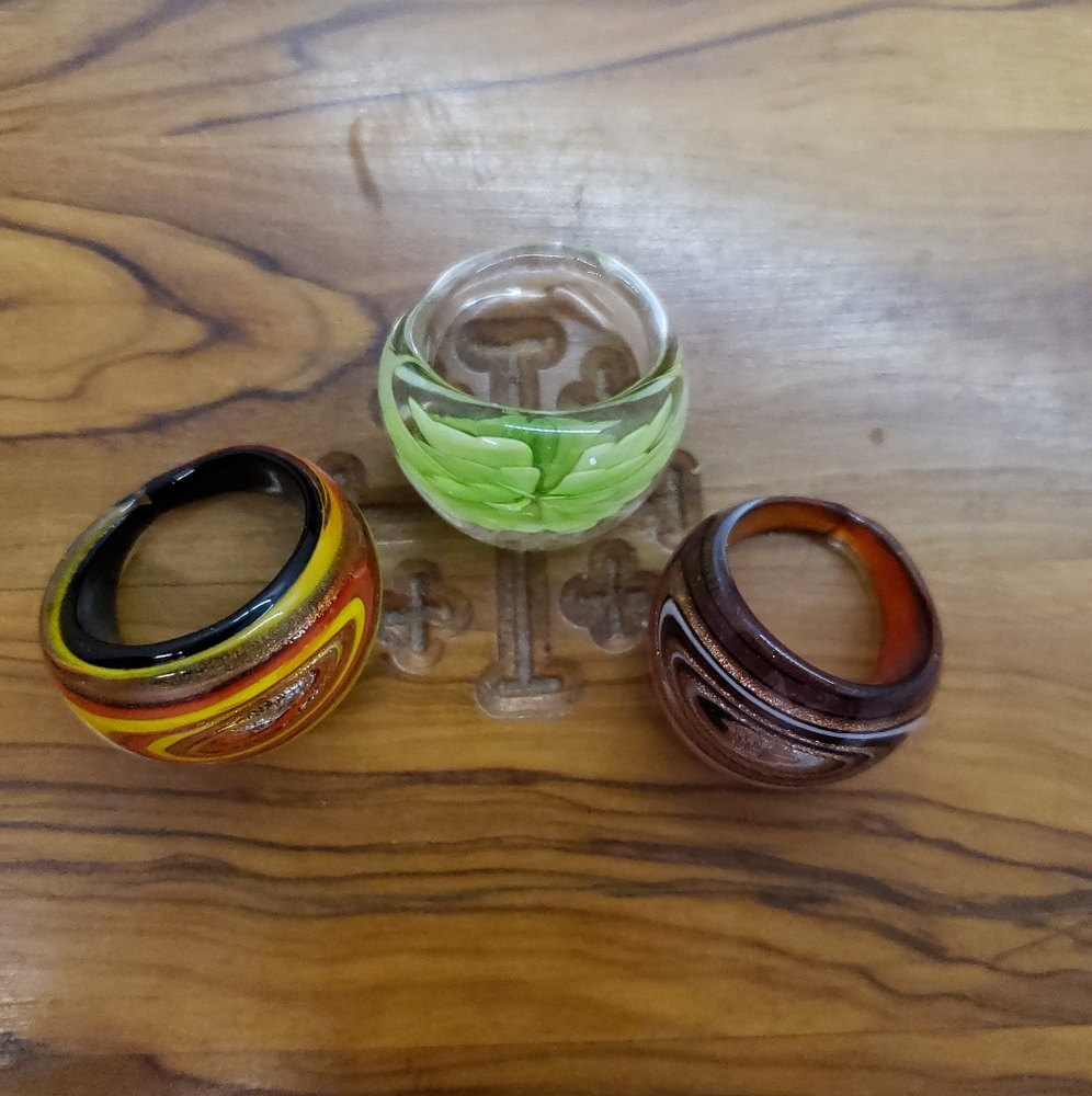 Lucite Rings - Picture 3 of 3